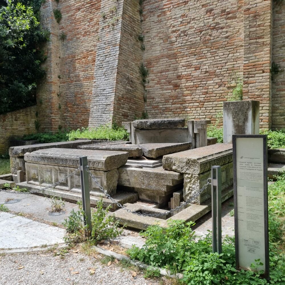 Visita Recanati: culla di poeti e città di storia