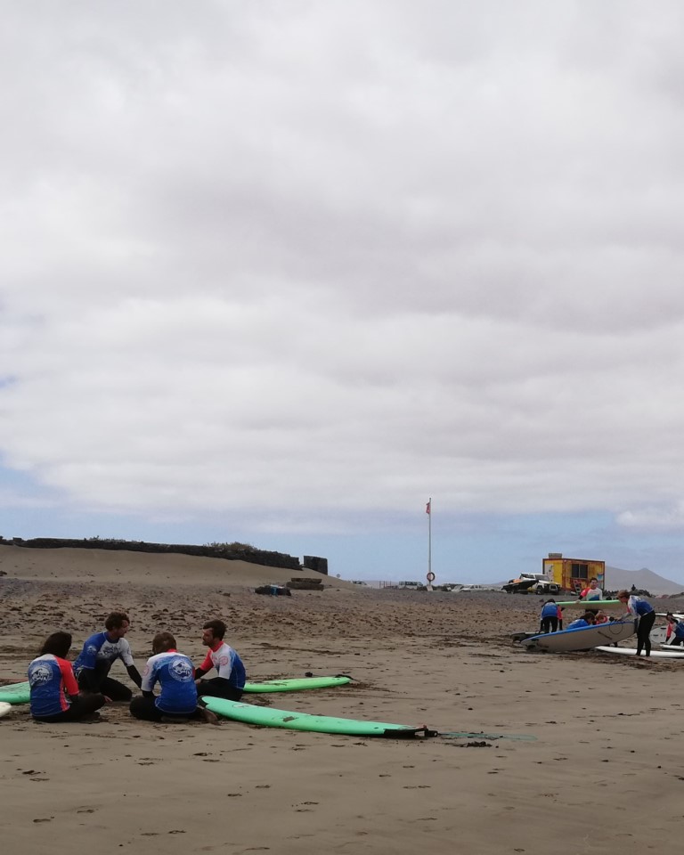 Vacanze a Lanzarote: un viaggio tra vulcani e arte